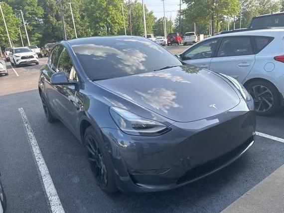 TESLA MODEL Y 2023 7SAYGDEE8PF949790 image